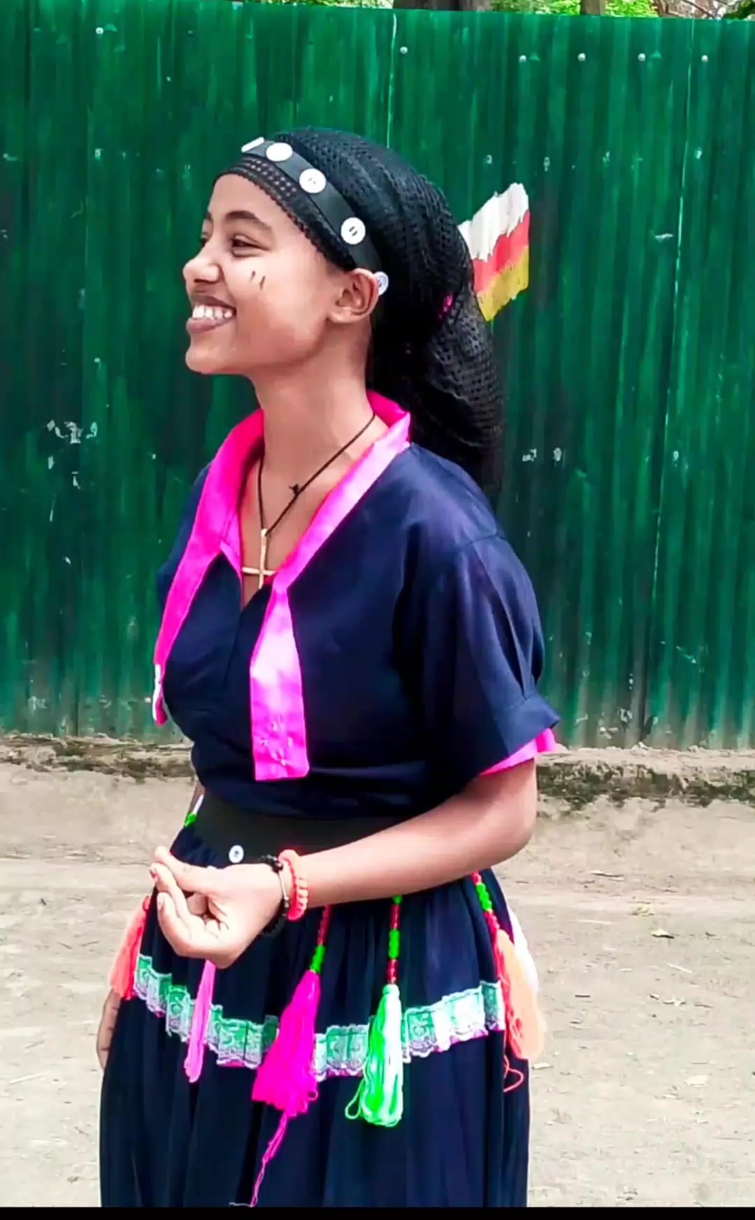 @Mekdi