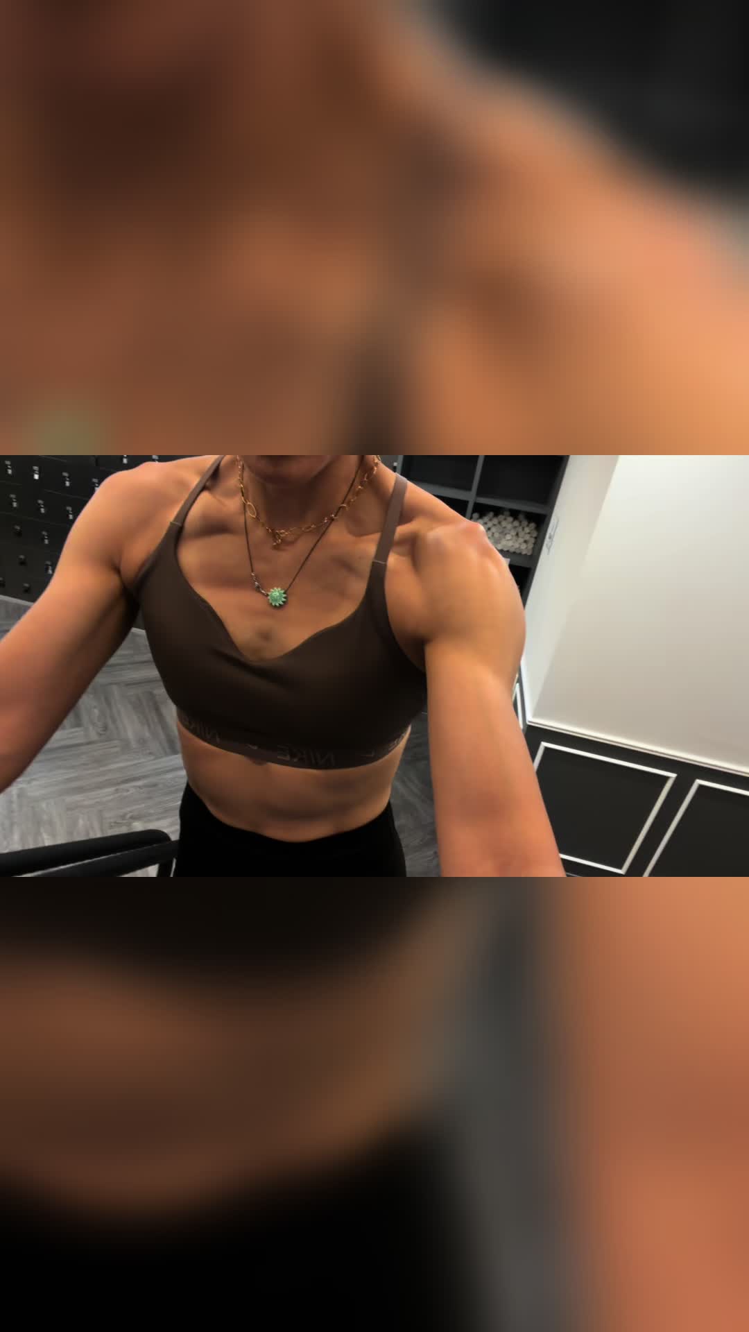 @dyncgi0njue8