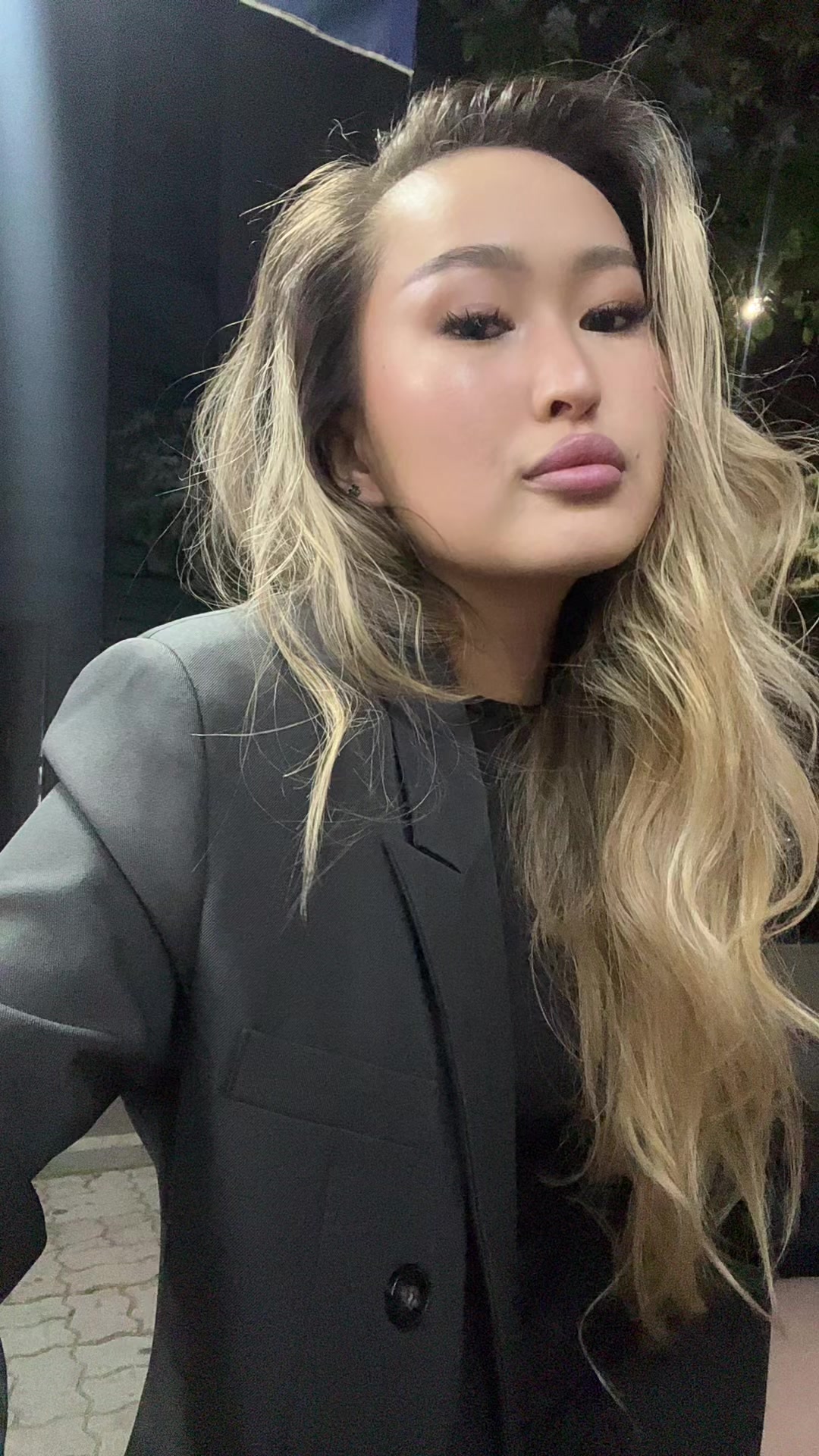 @SN.