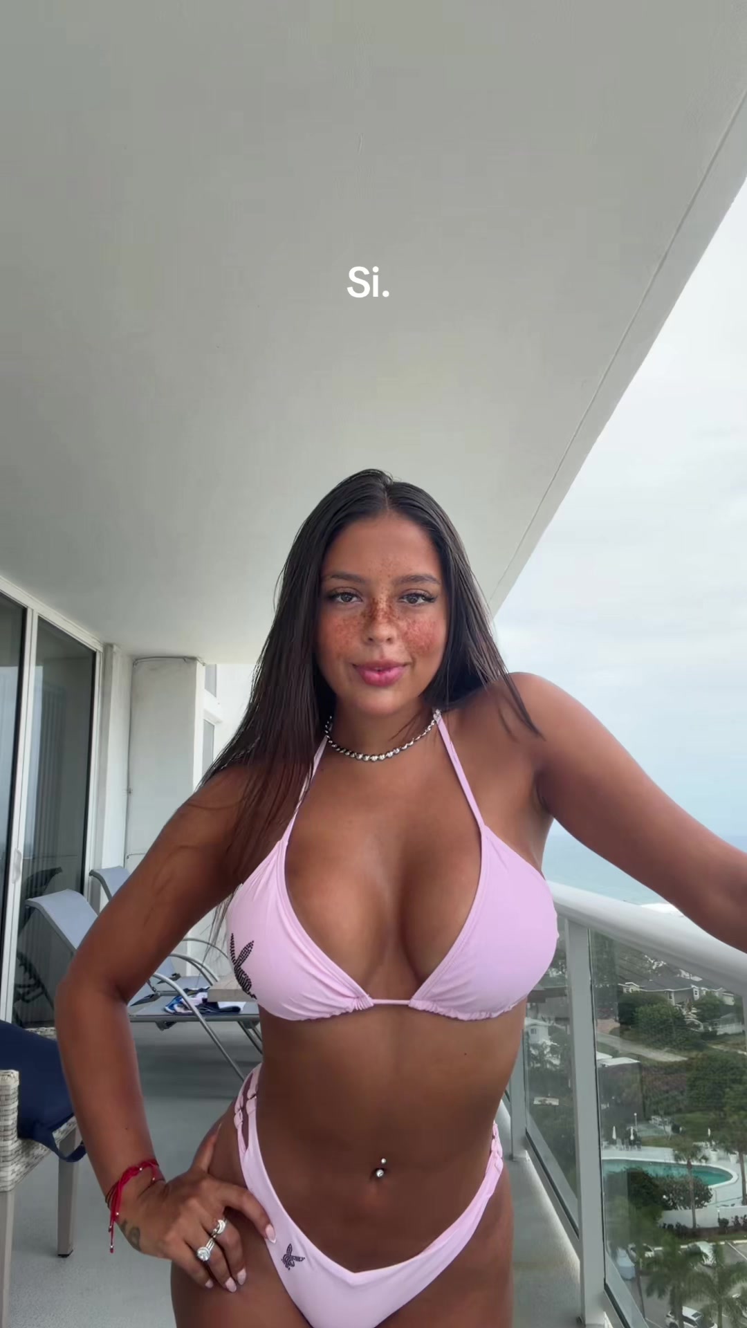 @Melodybareiro