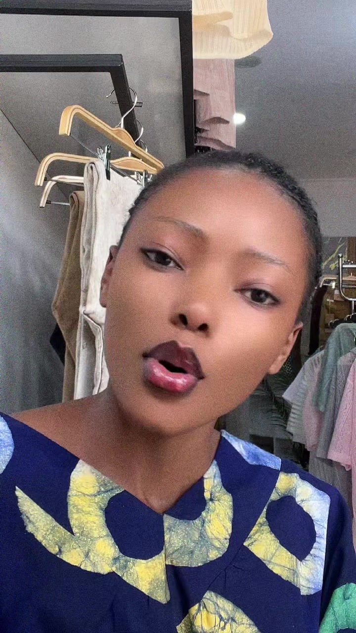 @🦒