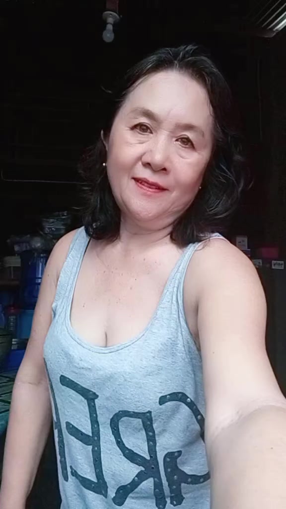 @Angeline Red