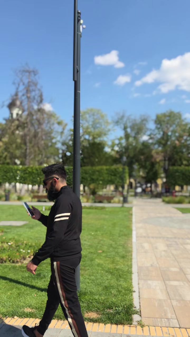 @𝐬𝐮𝐫𝐚𝐳 𝐩𝐚𝐭𝐡𝐚𝐤 🕉️⚜️