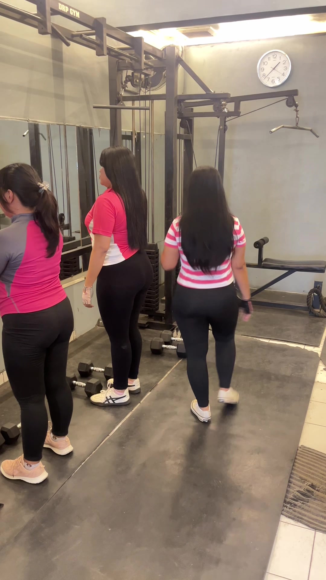 @Estervania03