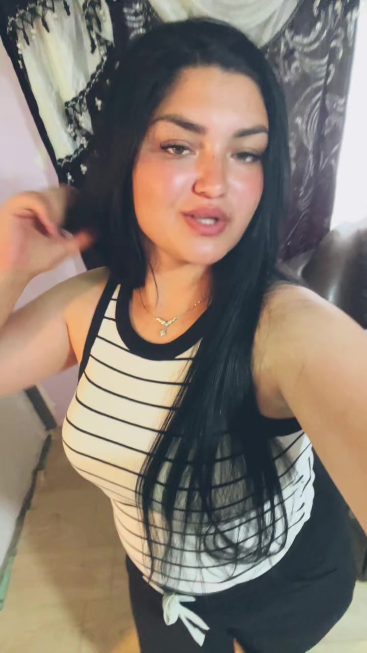 @Lanaaa_01