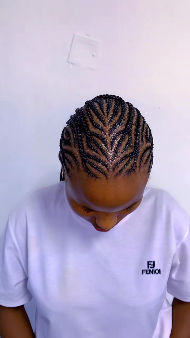 @Swirry Triss Salon