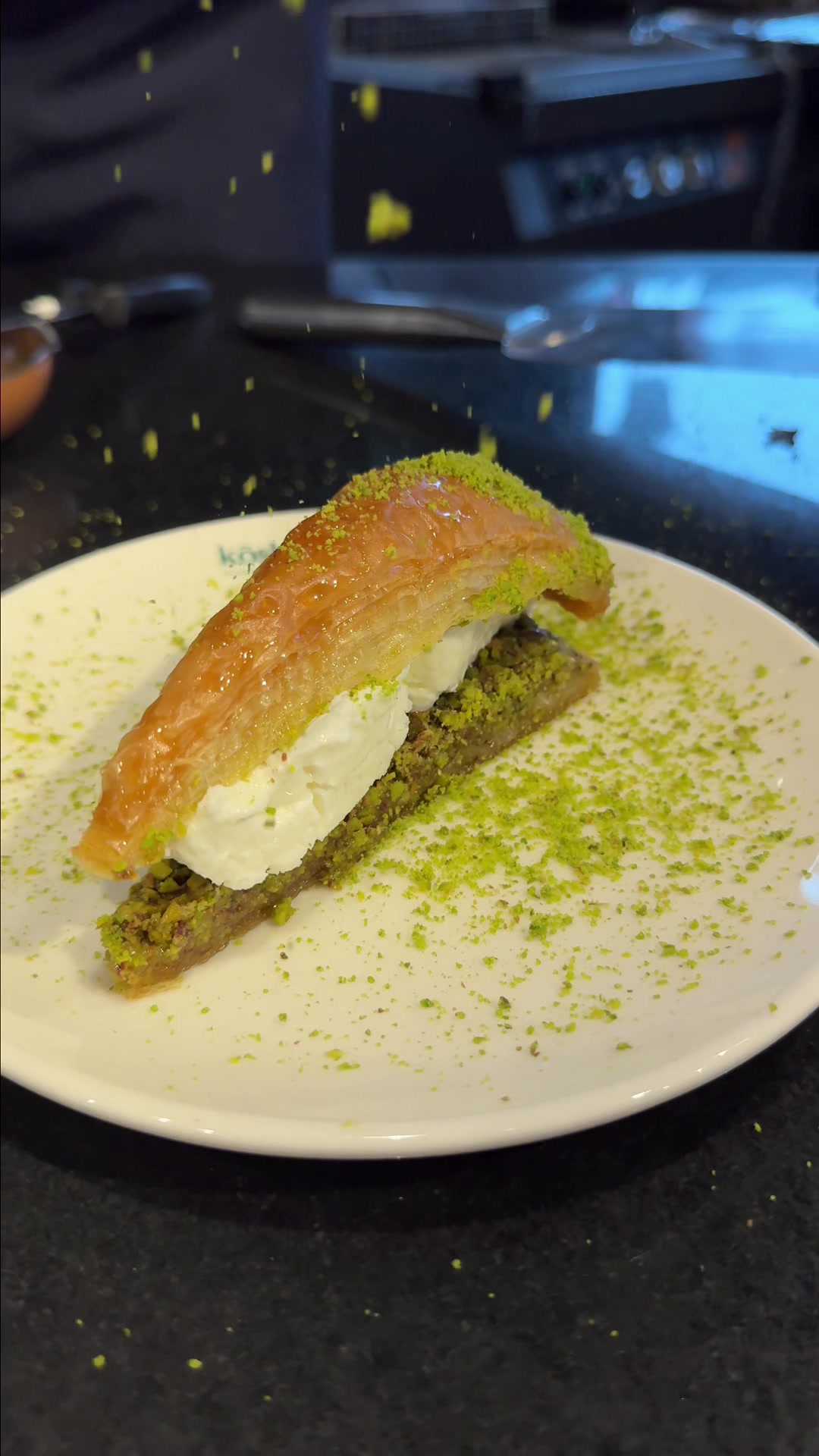 @k&ouml;şkeroğlubaklava1946