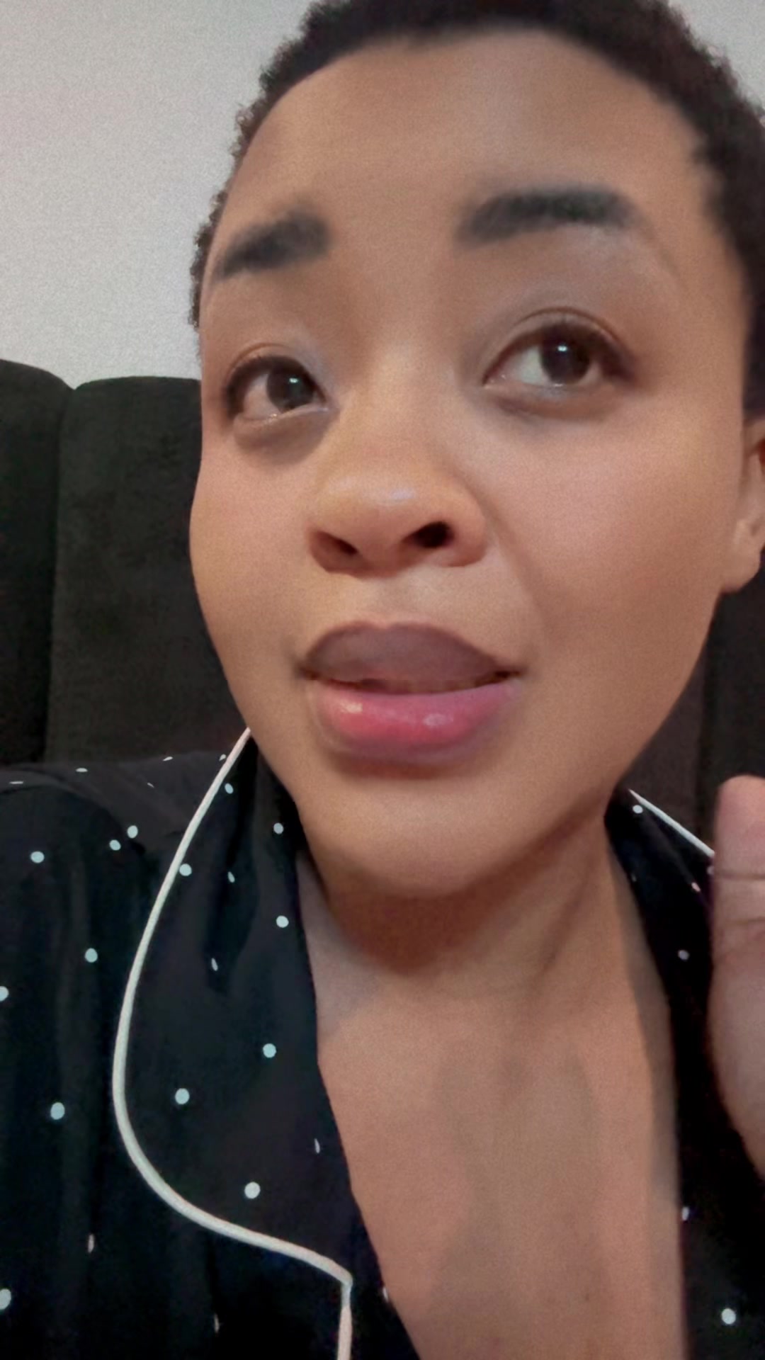 @Skhotheni
