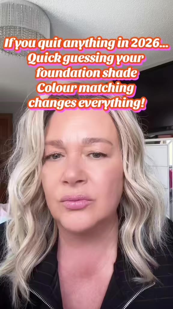@Lookingyoungerwithchristine