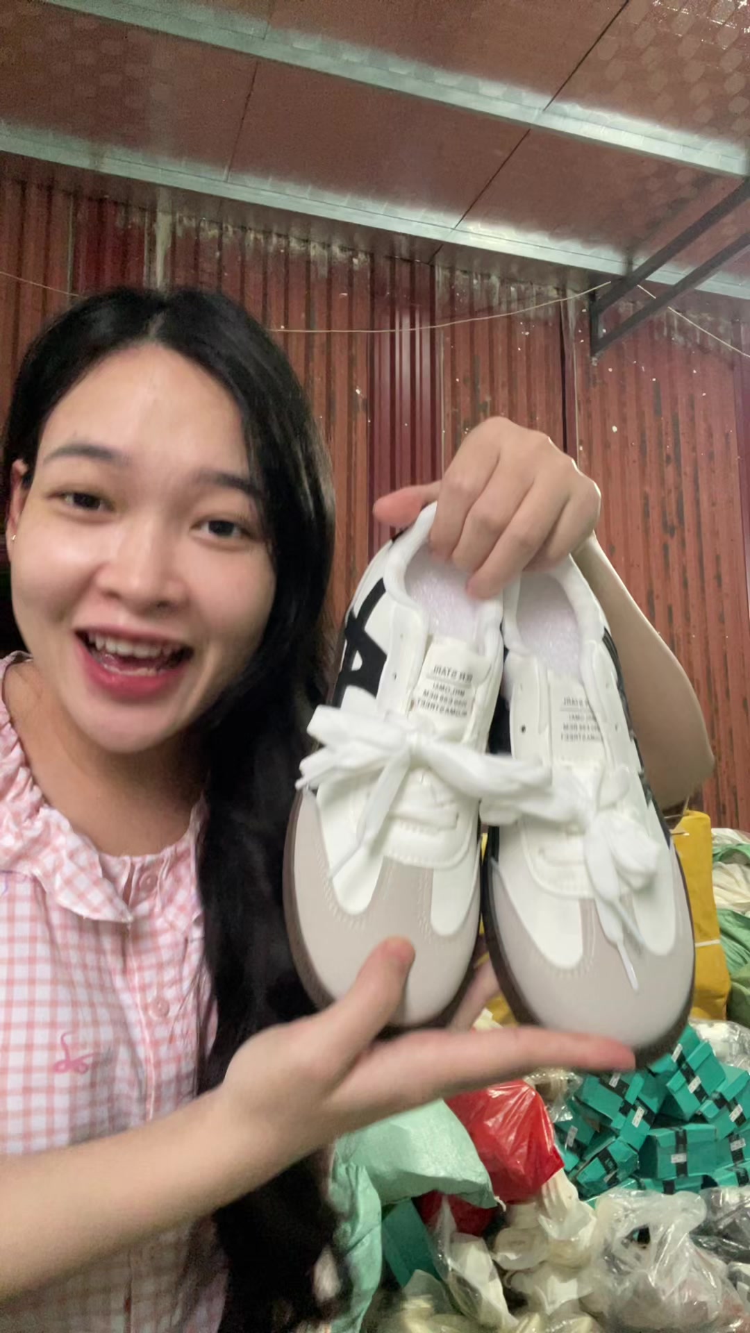 @Giày Hồng xiêm