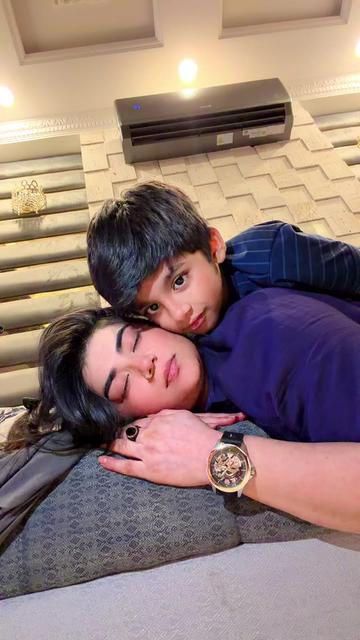 @Farah khan