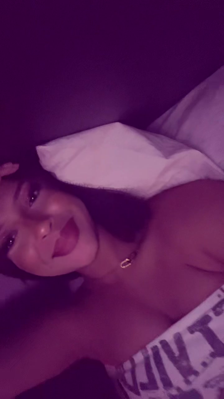 @𝓓𝓲𝓷𝓪🍸