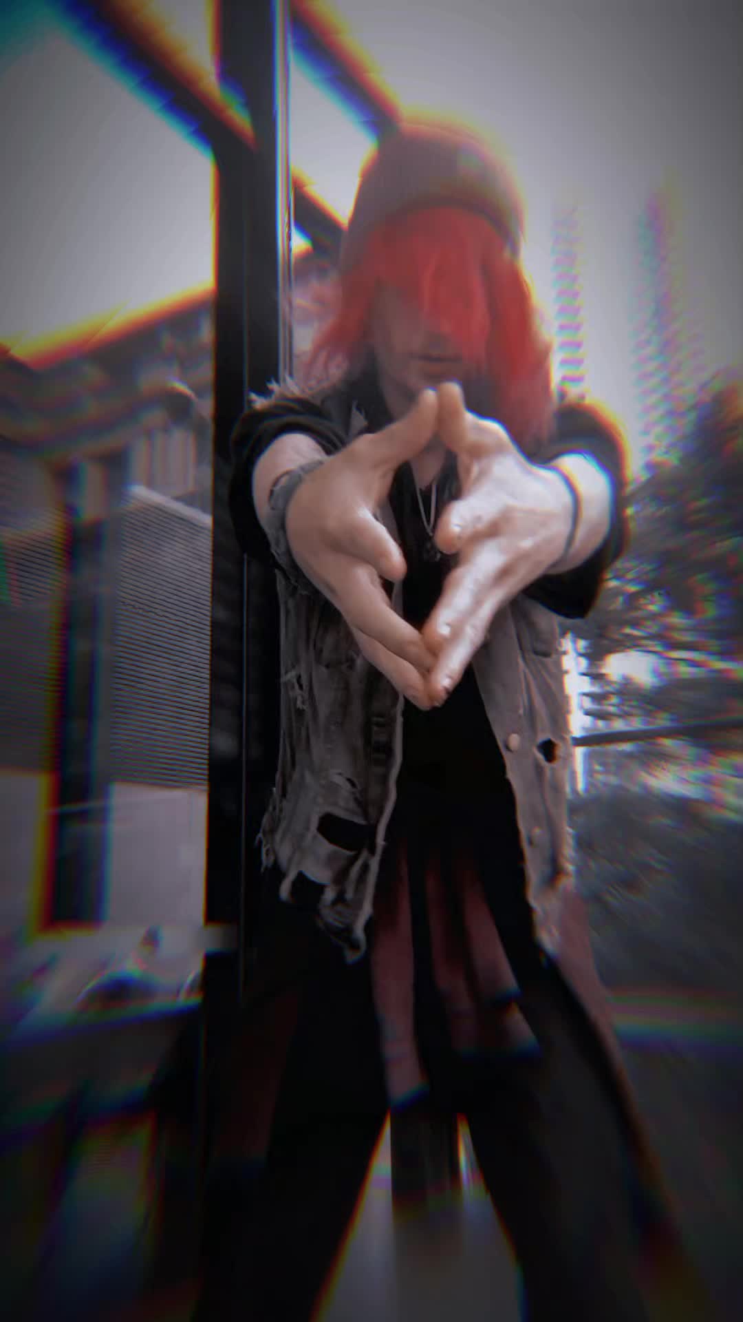@Wølfæsïn _Raevyn_