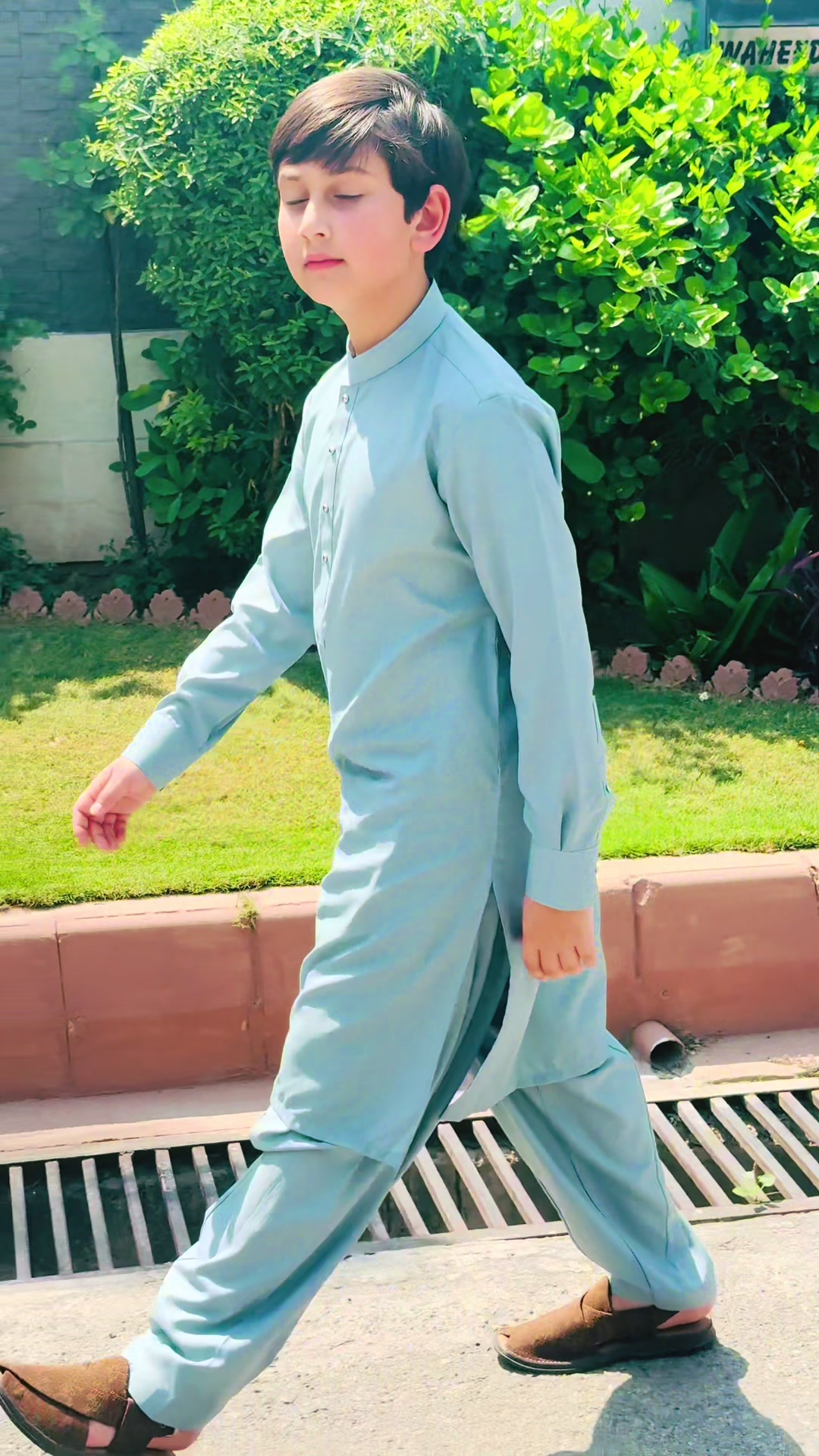 @Rehan Khan Niazi