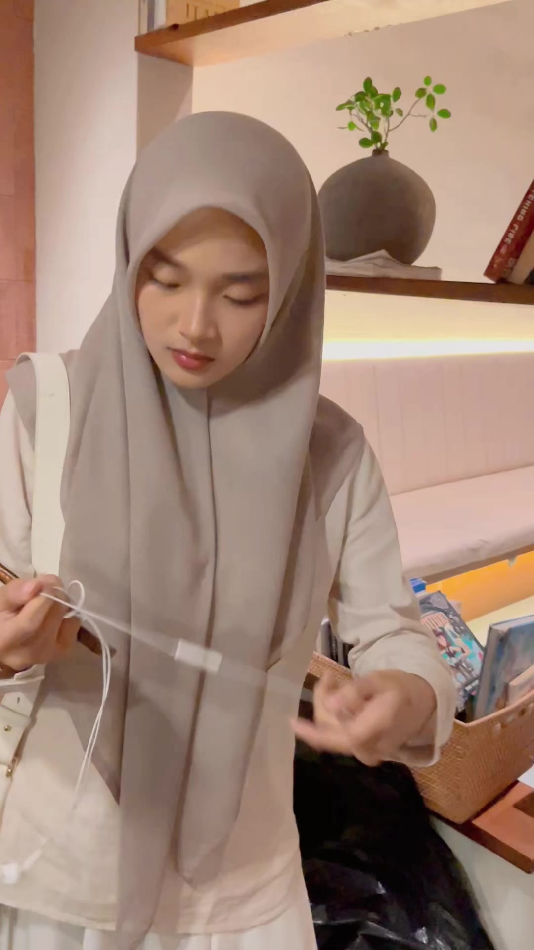 @Azizun Hakim
