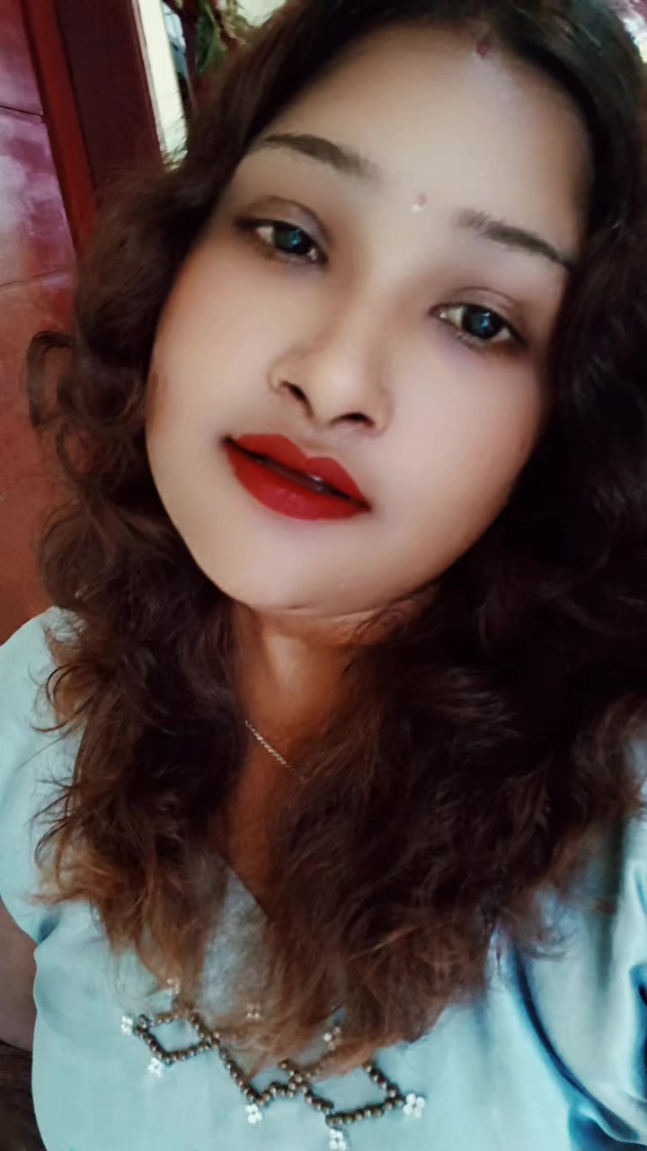 @நிஷா குட்டி