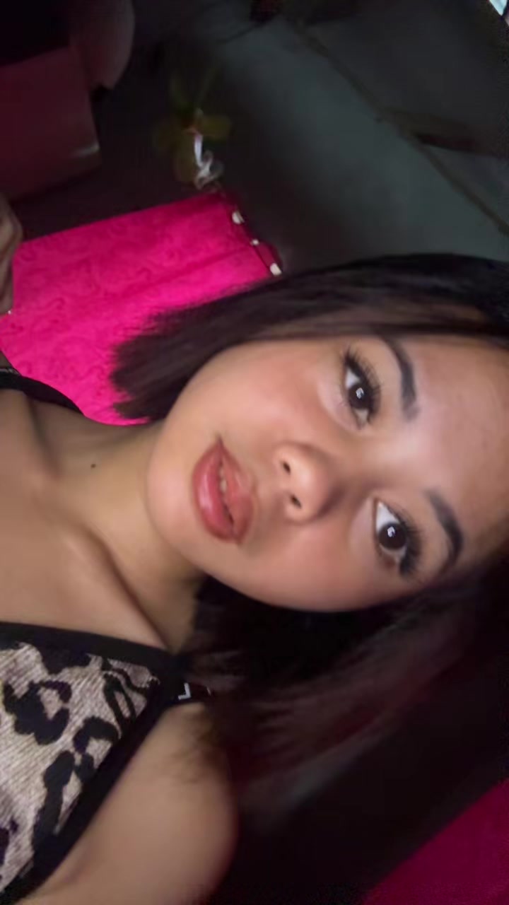 @angela