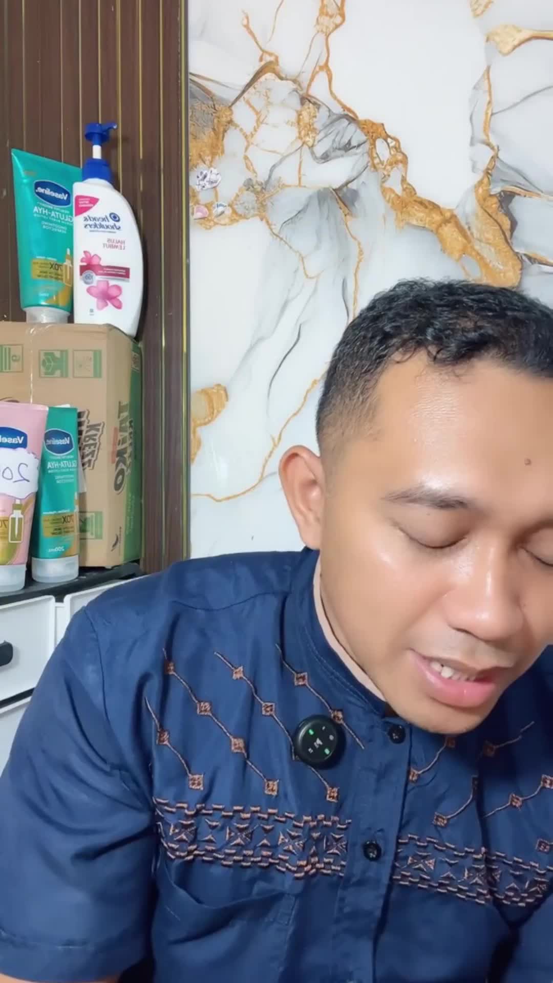 @akhsant