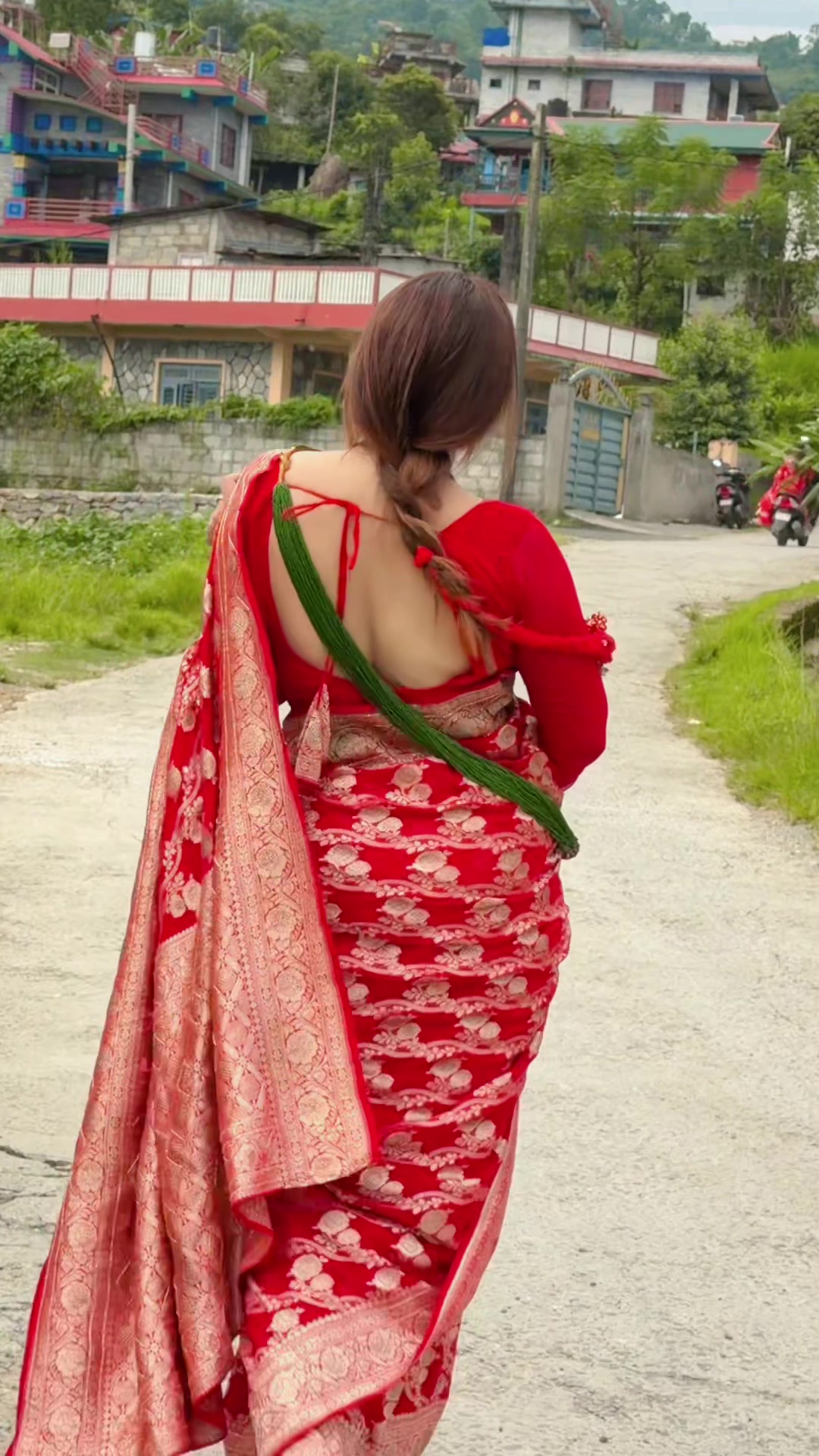 @binu