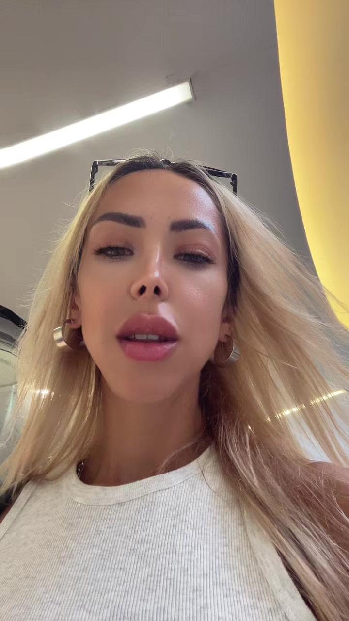 @Tania. A. Steger ✨ 👸