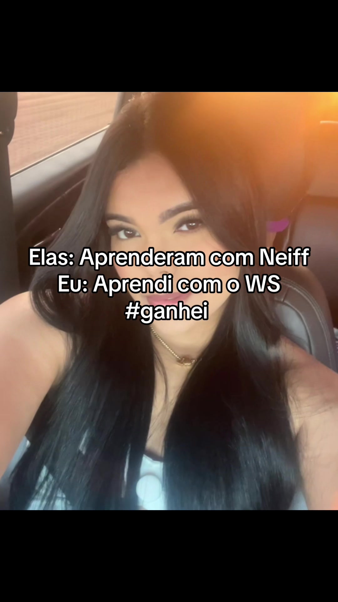 @Vivi Correia