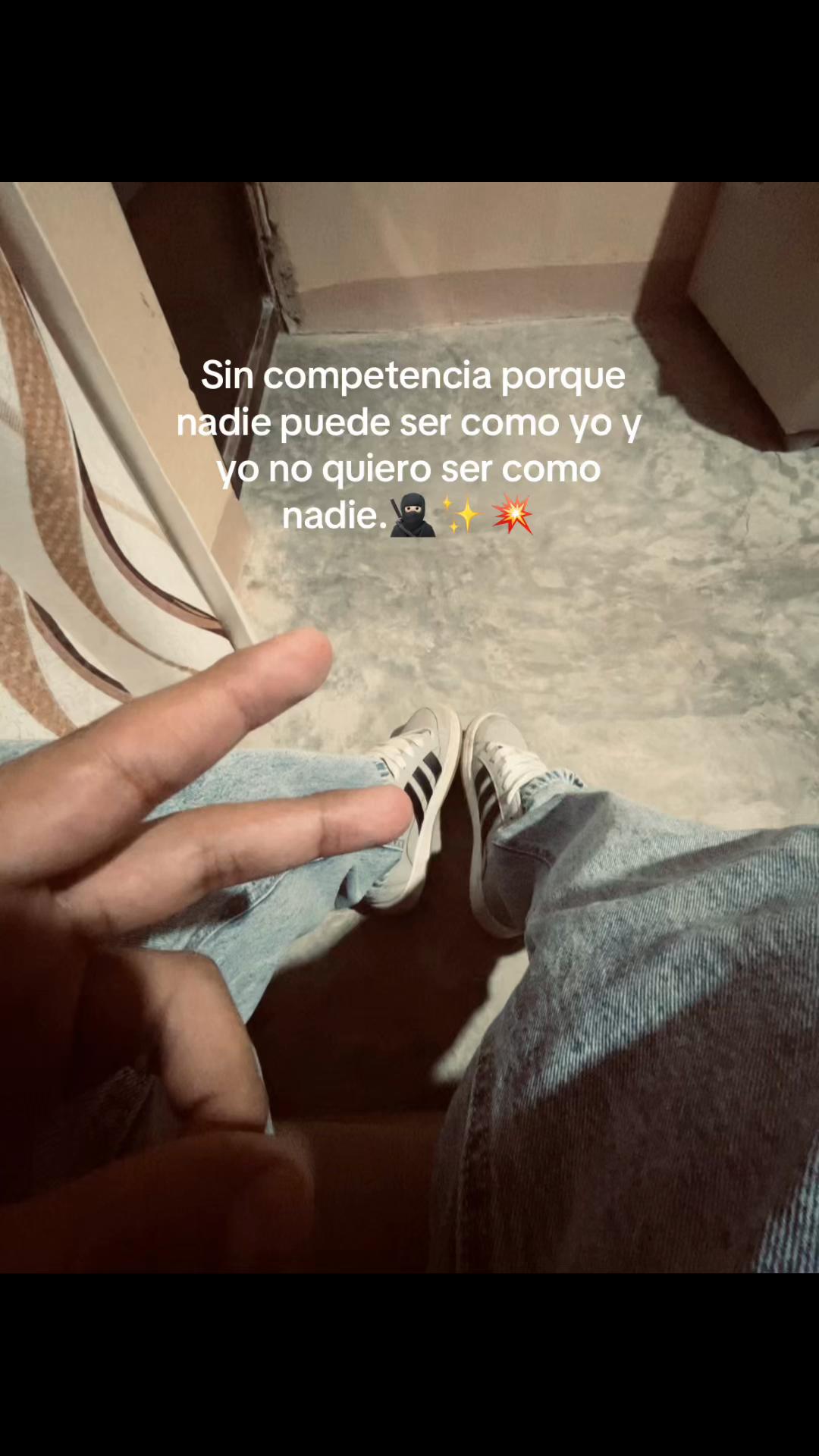@️