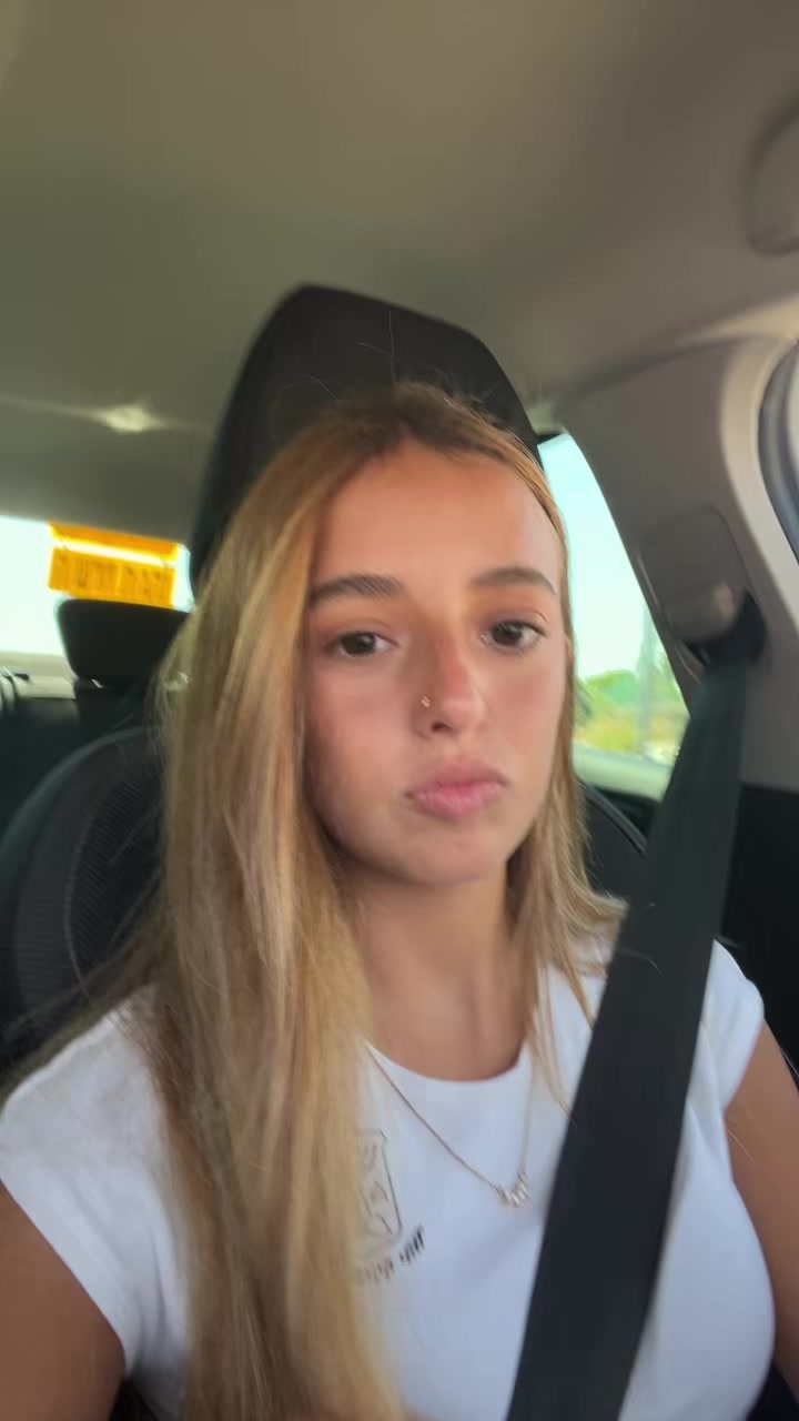 @😽
