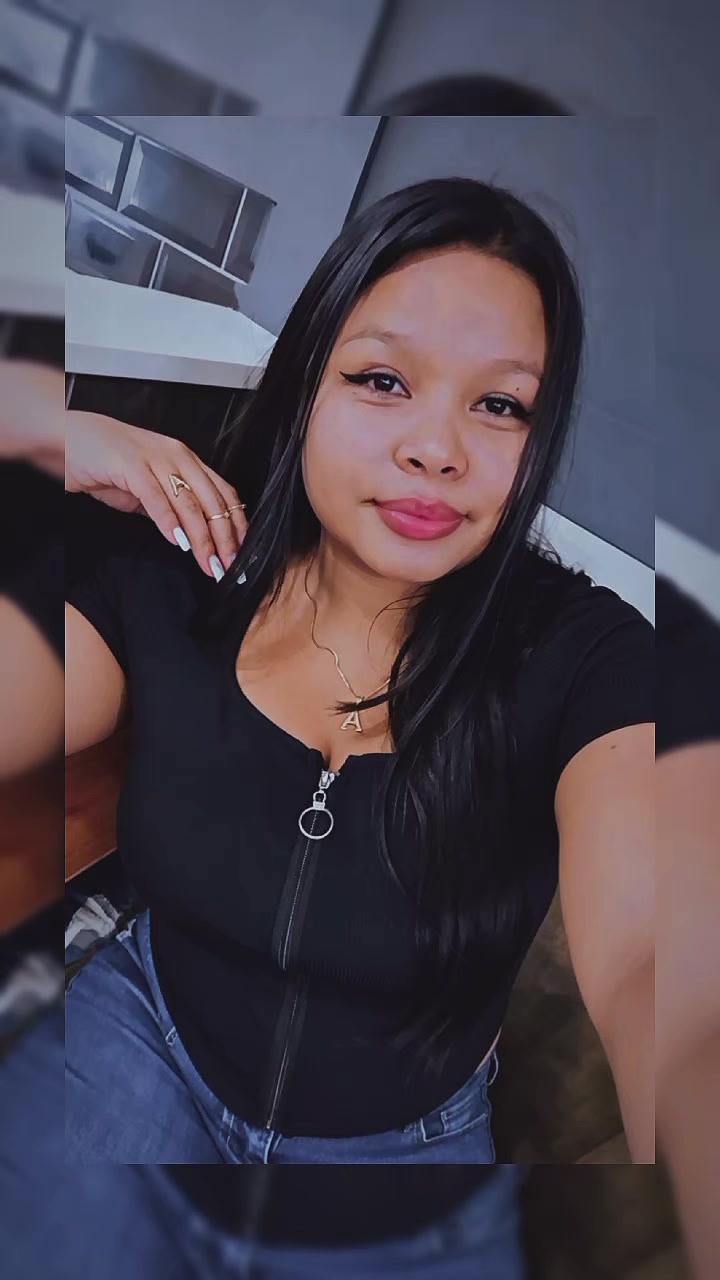 @ARELYS IVETH 🧡🖤