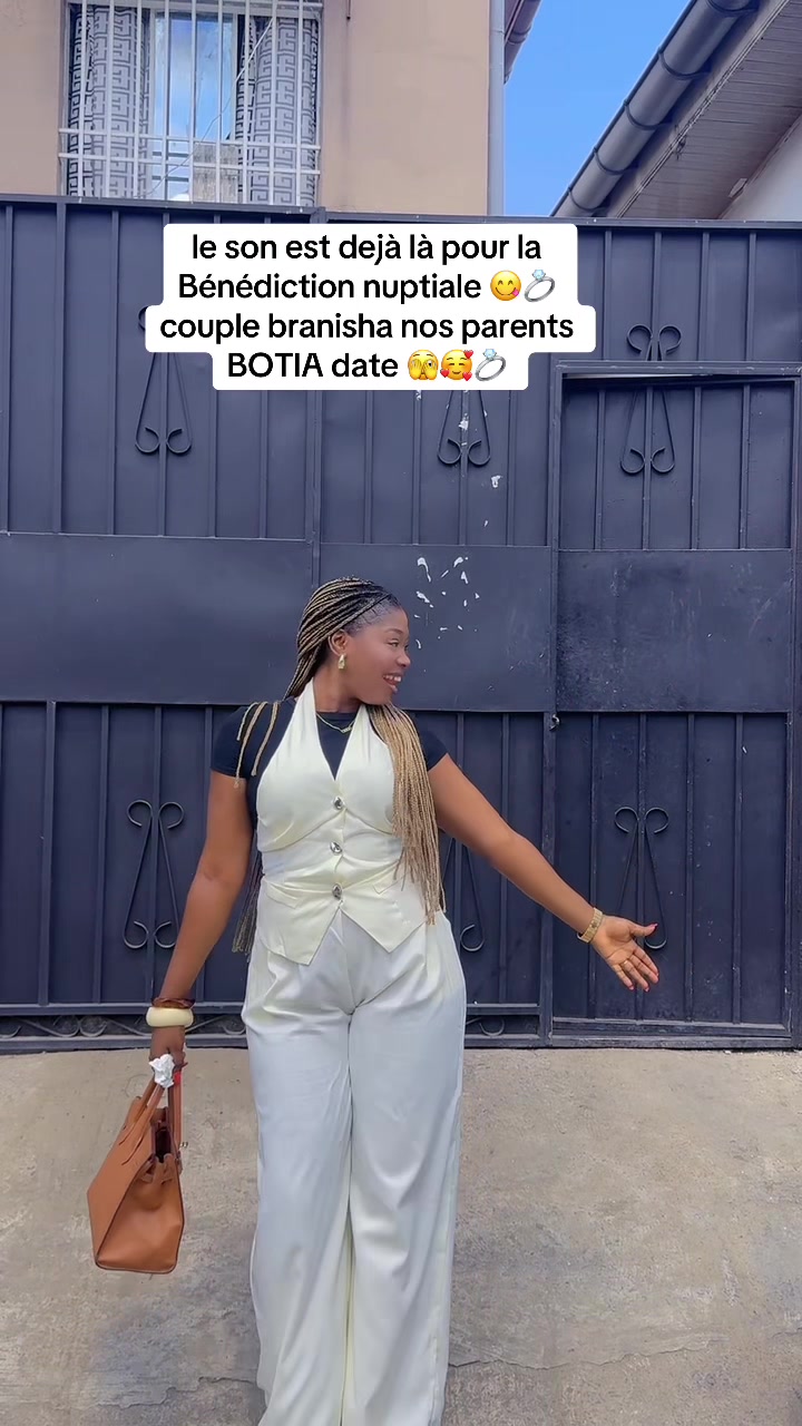 @Muanabilaka.com