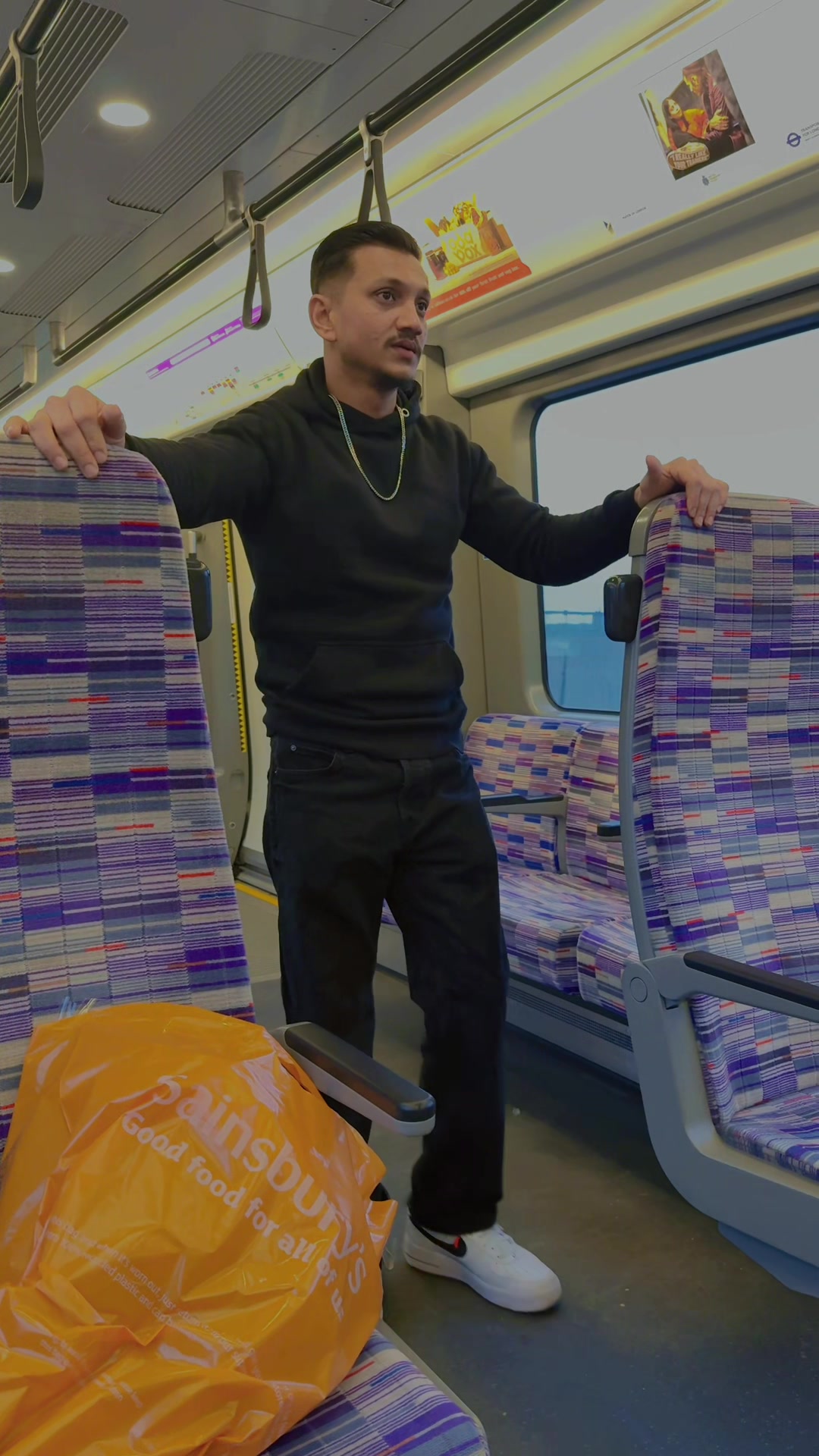 @𝗥𝗔 𝗠𝗔𝗠𝗨𝗡 🇬🇧