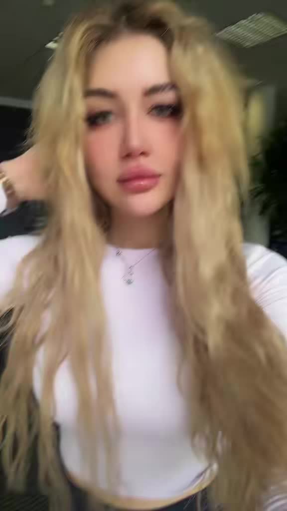 @Naya 🇸🇾🇱🇧