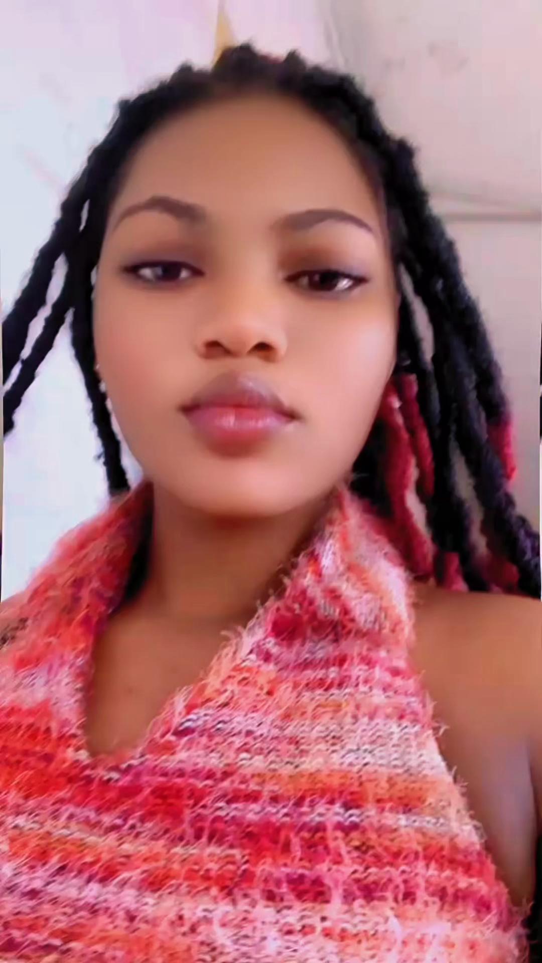 @♡𝓕𝓵𝓾𝓯𝓯𝔂𝓯𝓵𝓪𝓼𝓱𝔂♡