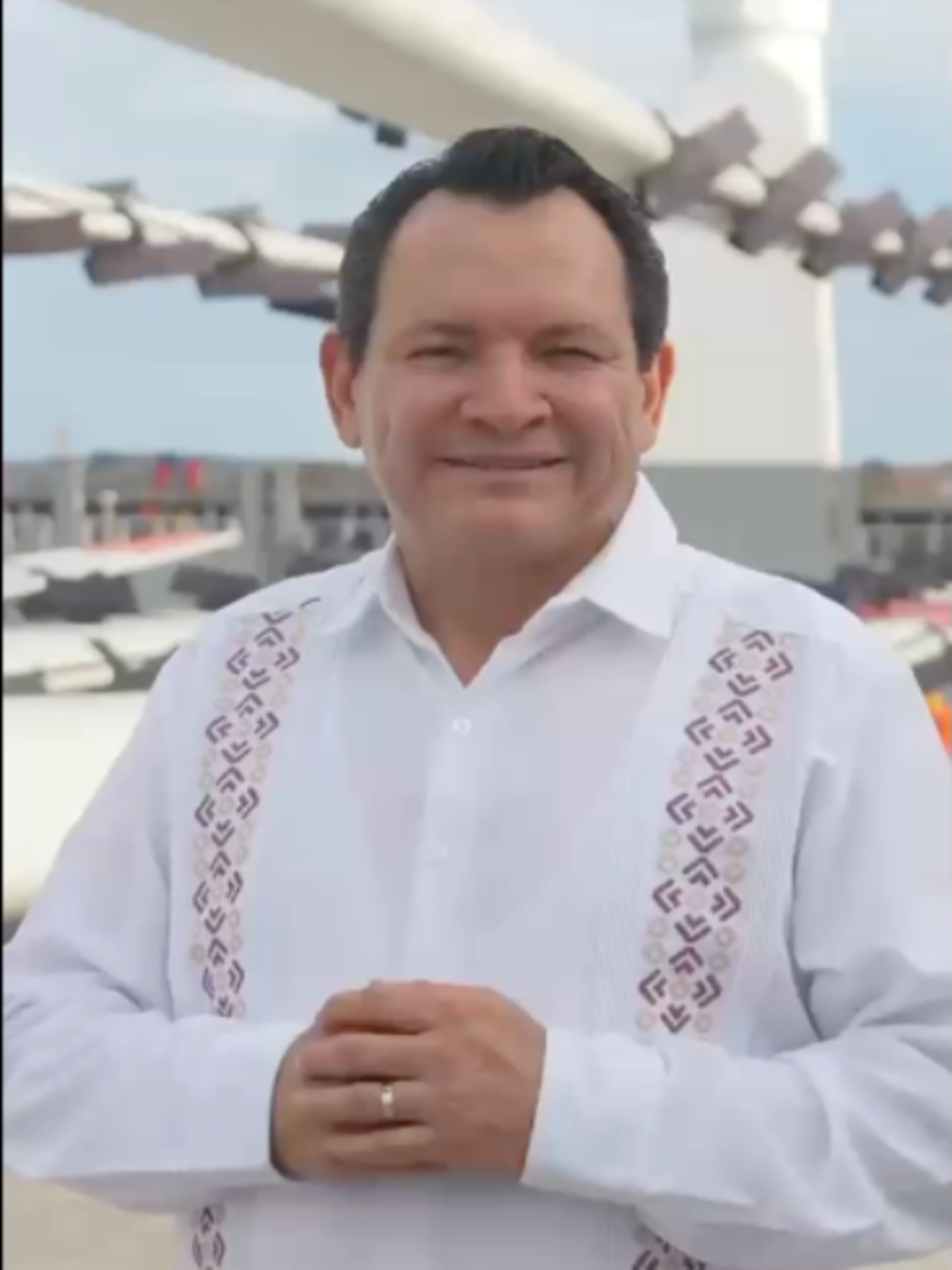 @Con Acento