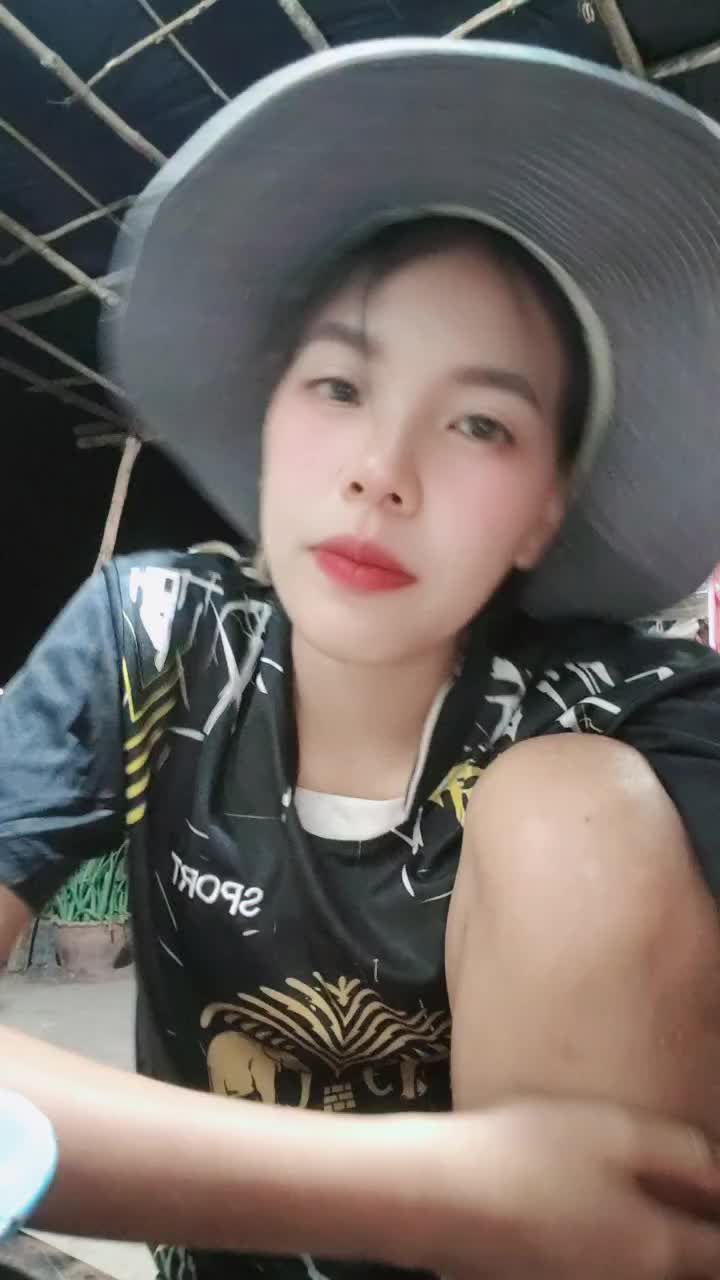 @อ้อนแอ้น