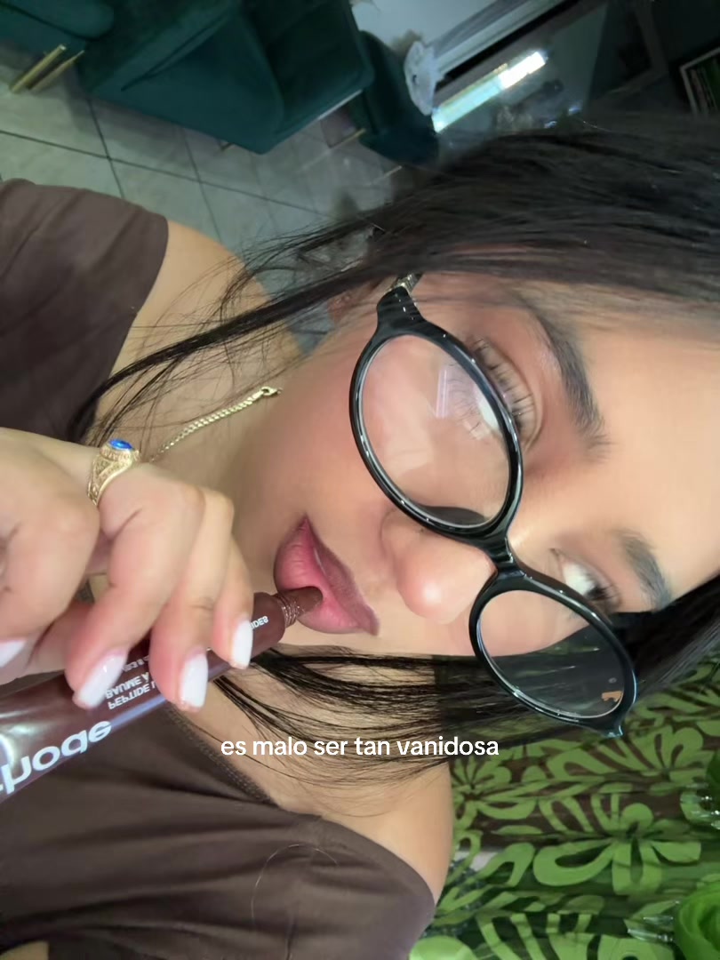 @abisai