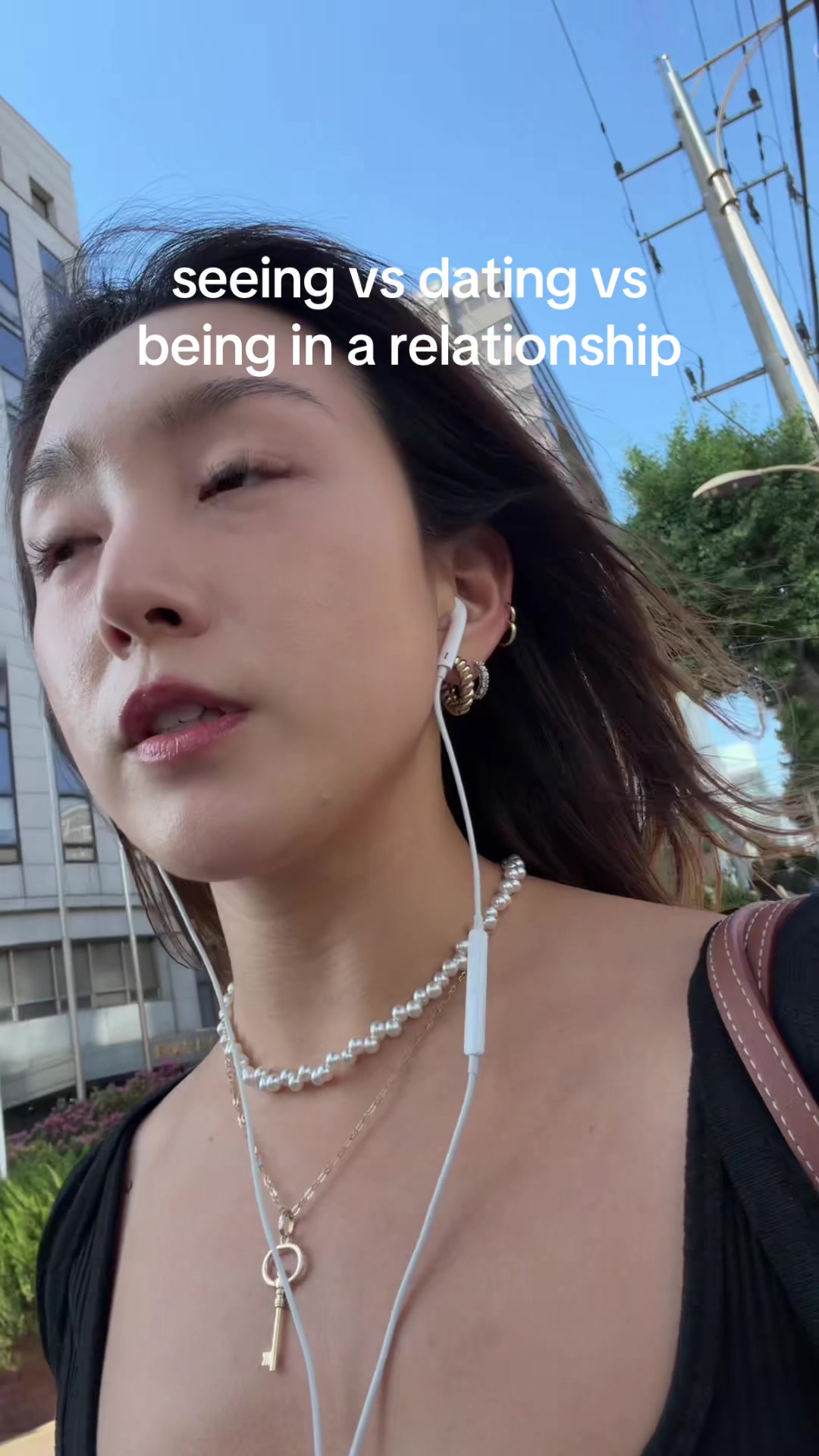 @_jenniferha_