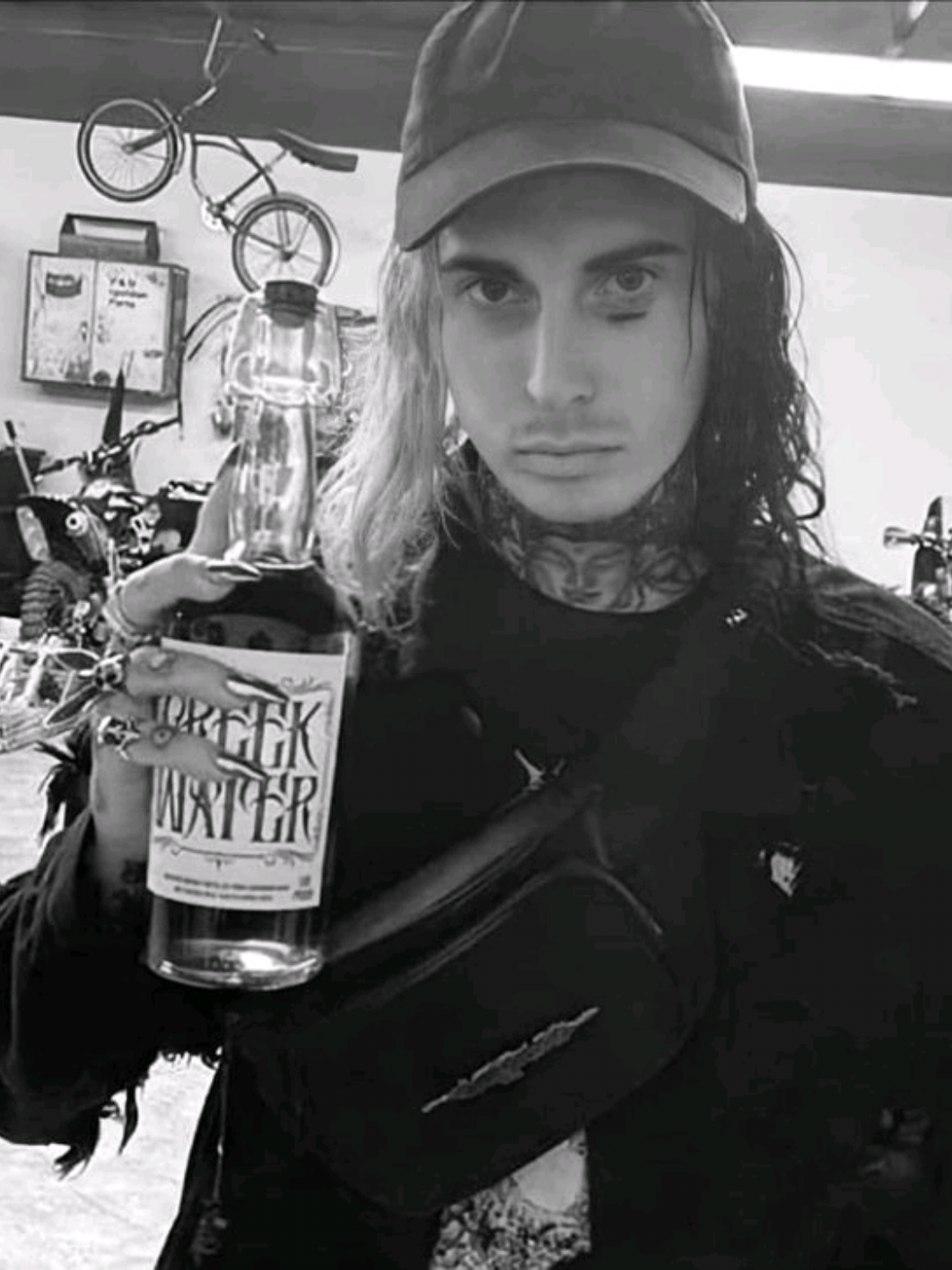 @jhonatanwhitney
