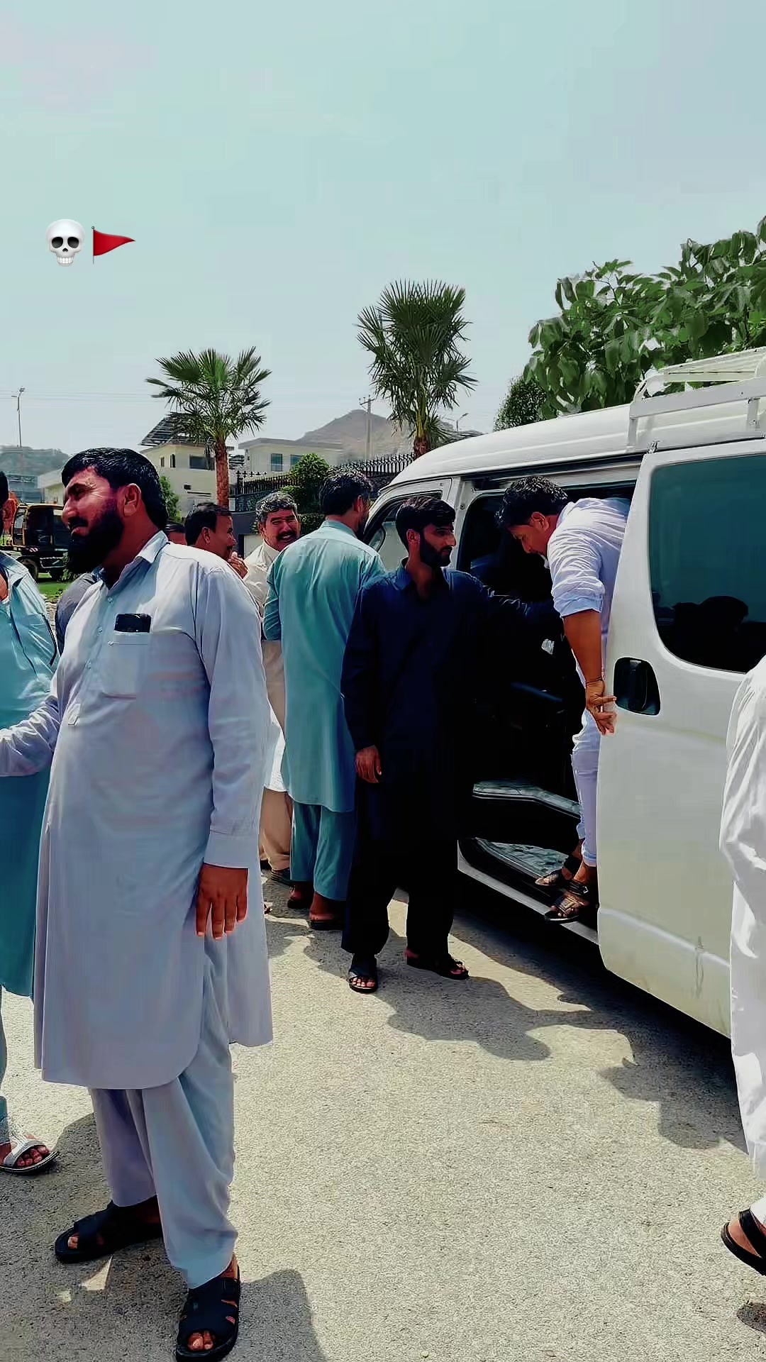 @دلاور نیازی کہتے ہیں 🥷🦅👑😈✅