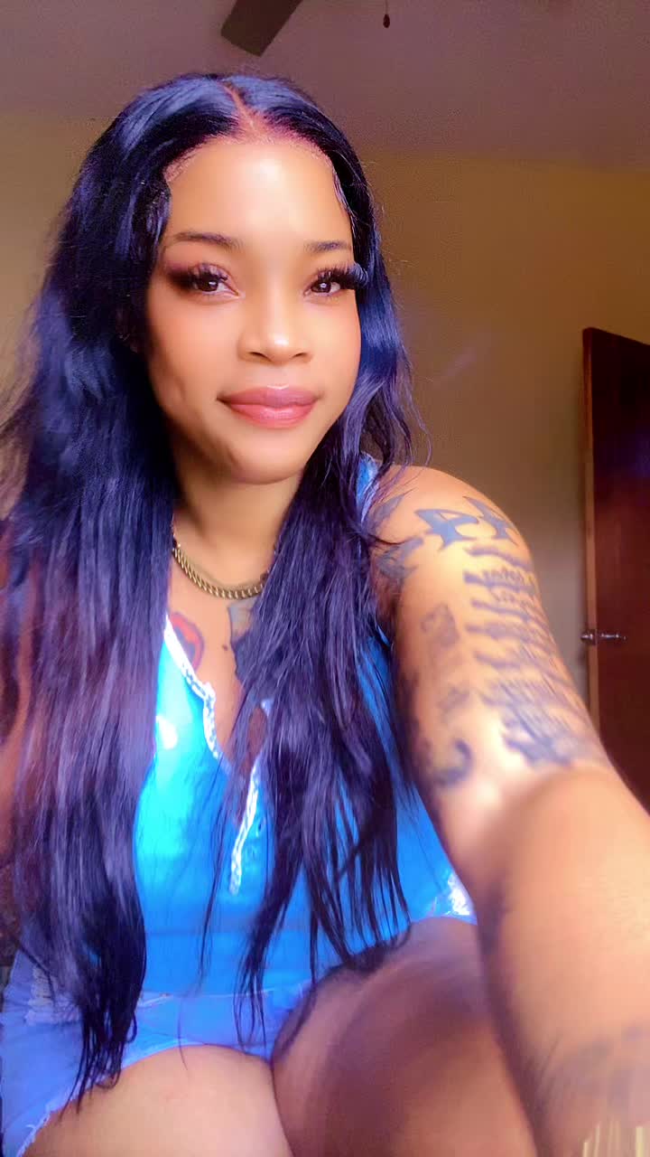 @Melissa Blake🇰🇳🇰🇳