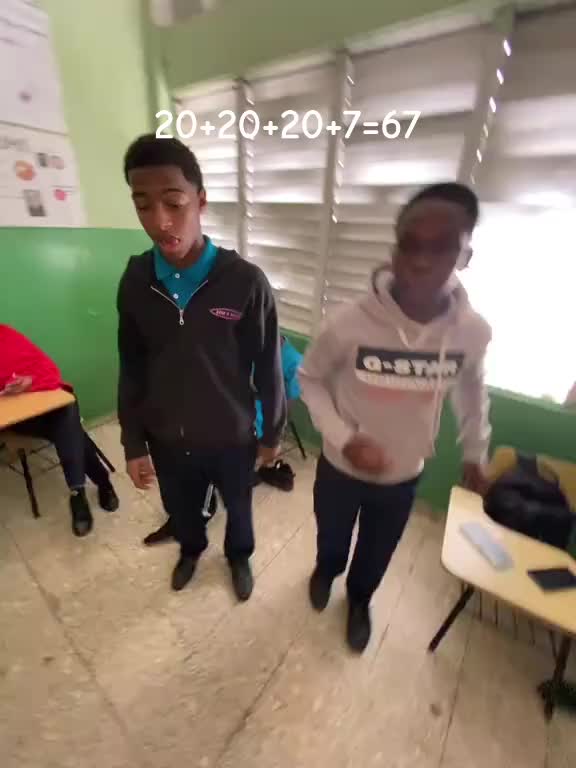 @𝕄𝕚𝕤𝕒 𝔸𝕔𝕣𝕠𝔻𝕒𝕟𝕔𝕖♡🕺