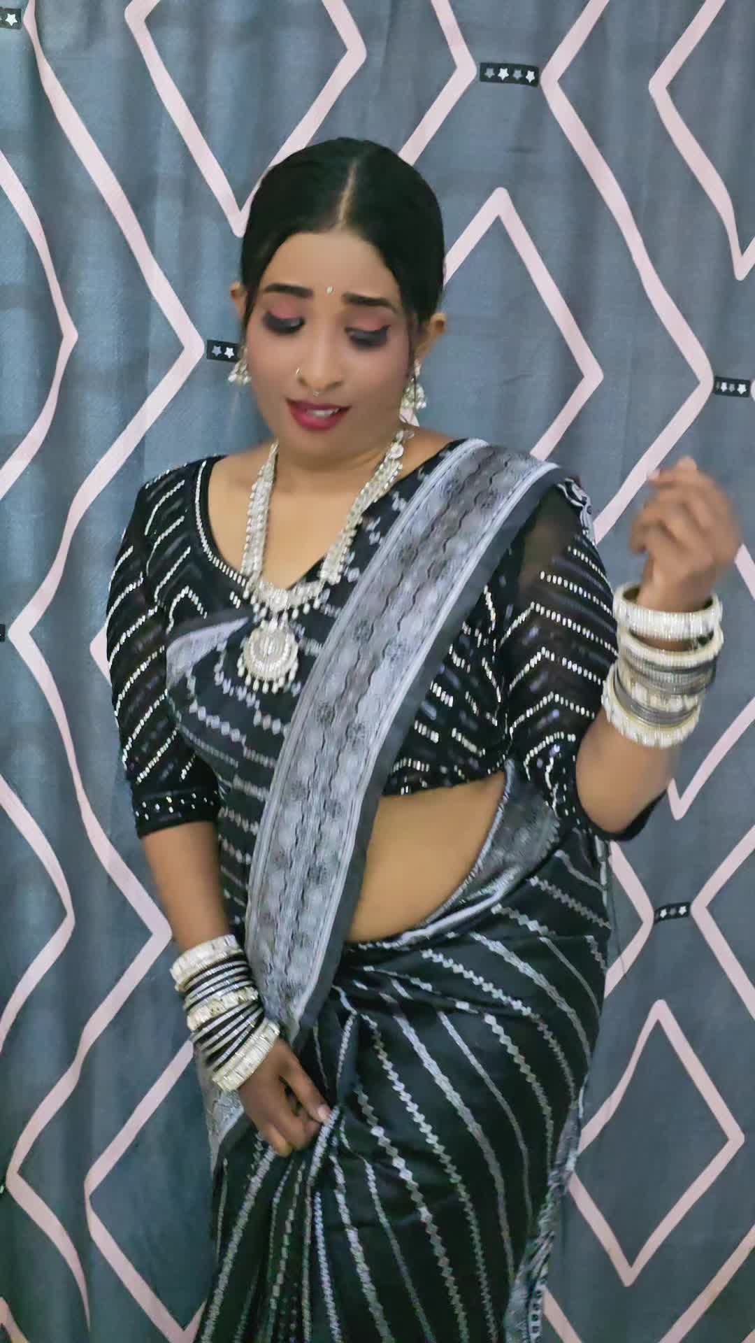 @🖤3👑Santiya Epoh Queen👑3🖤