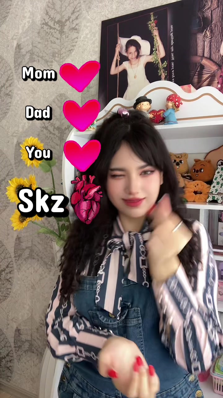 @Loona🐿️
