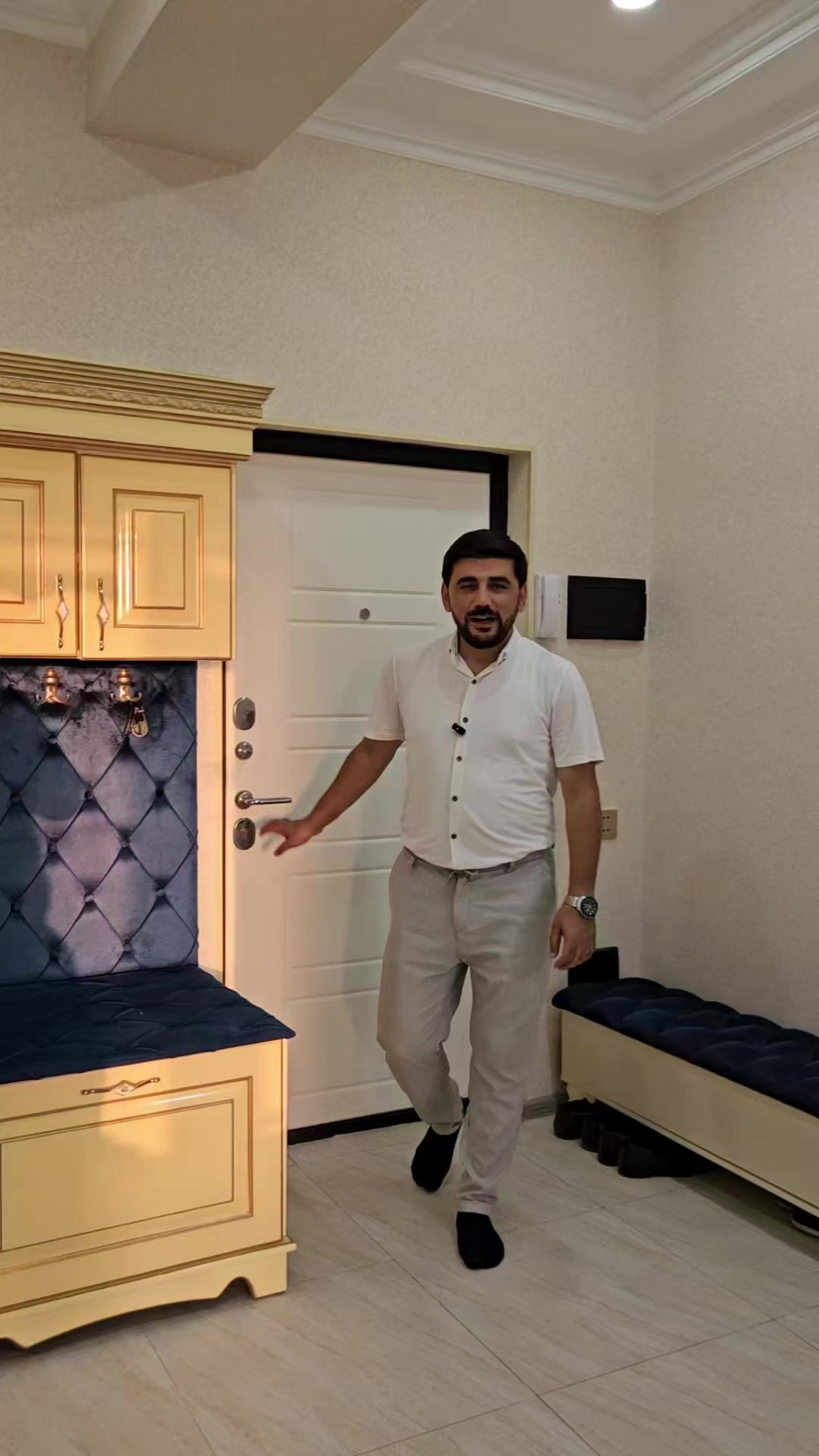 @Universal əmlak agentliyi.