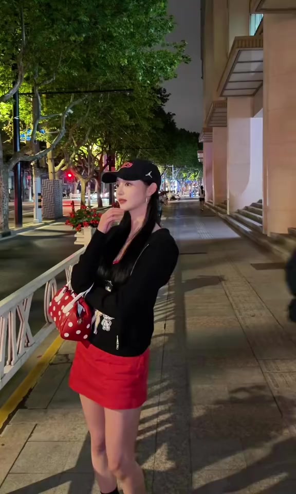 @🍒 zhou jieqiong 🍒
