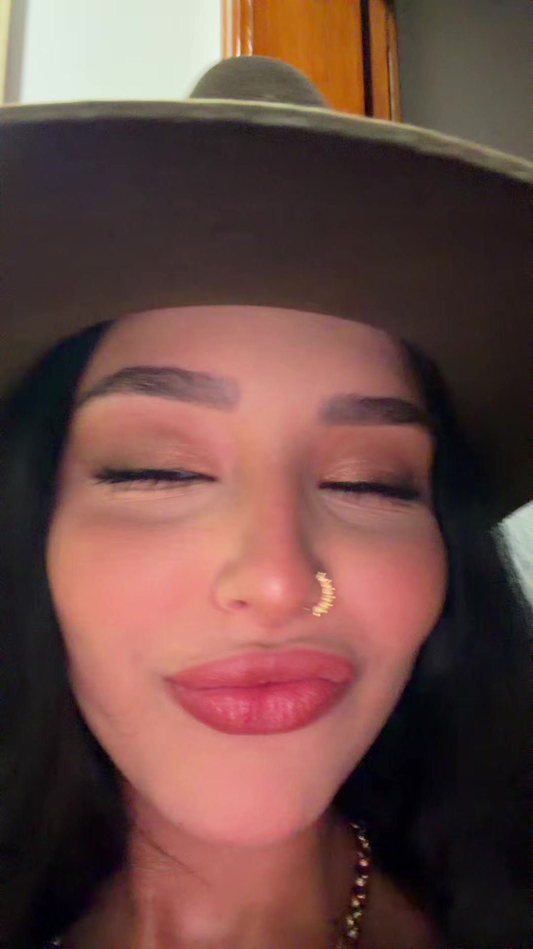 @thatafreitas
