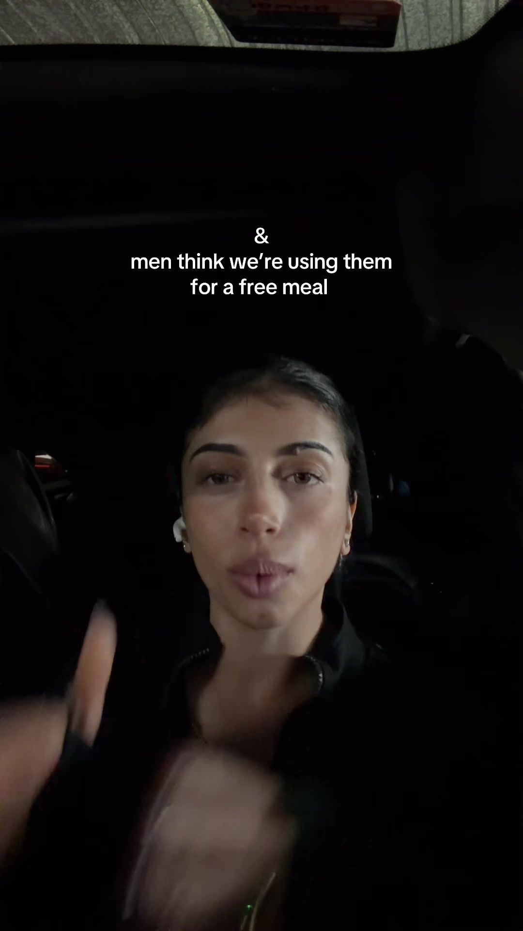 @jacquelinejay_