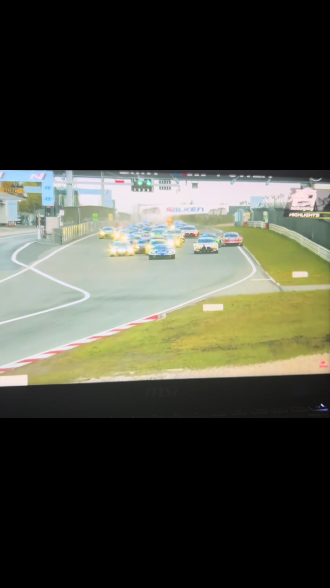 @G 🏎