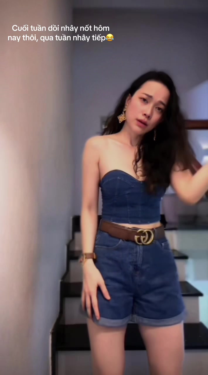 @Nga ơii - U50 còn mải ham chơi