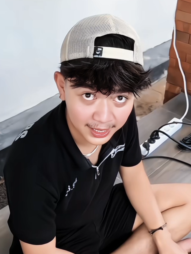 @𝒗 𝒊 𝒊 𝒗 𝒚🥷