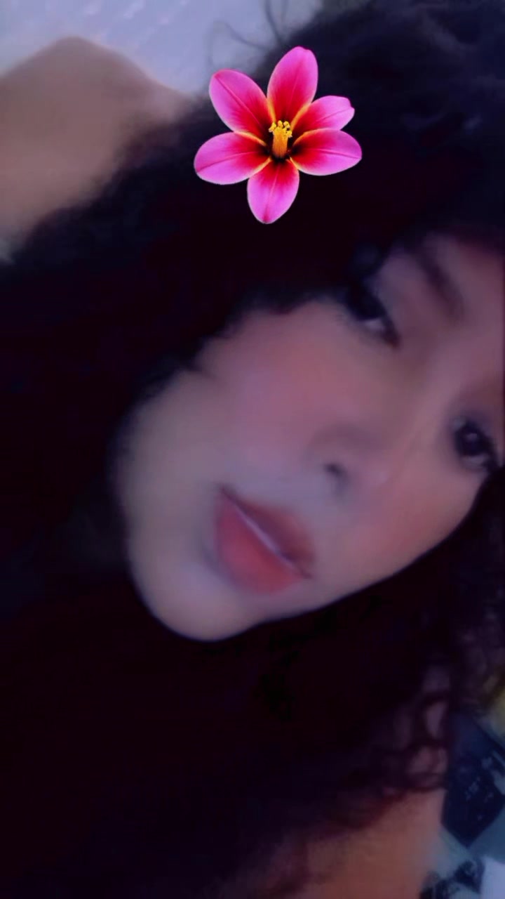 @Nickii tú nena hermosa ๐